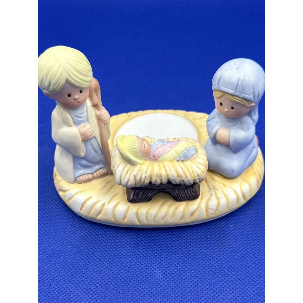 VTG 1985 WNS Nativity Scene Figurine Mary, Joseph & Baby Jesus Candle Holder‎